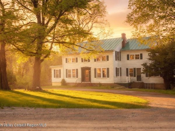 139 Haddock Hill Road, Old Chatham, NY 12136