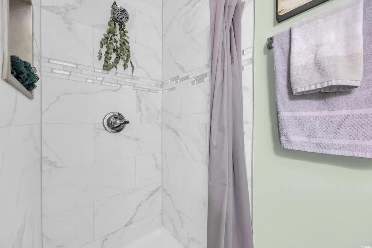 815 N Waccamaw Dr. Photo 16