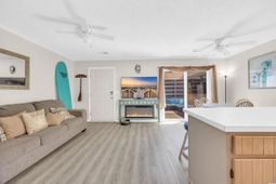 815 N Waccamaw Dr. photo 4