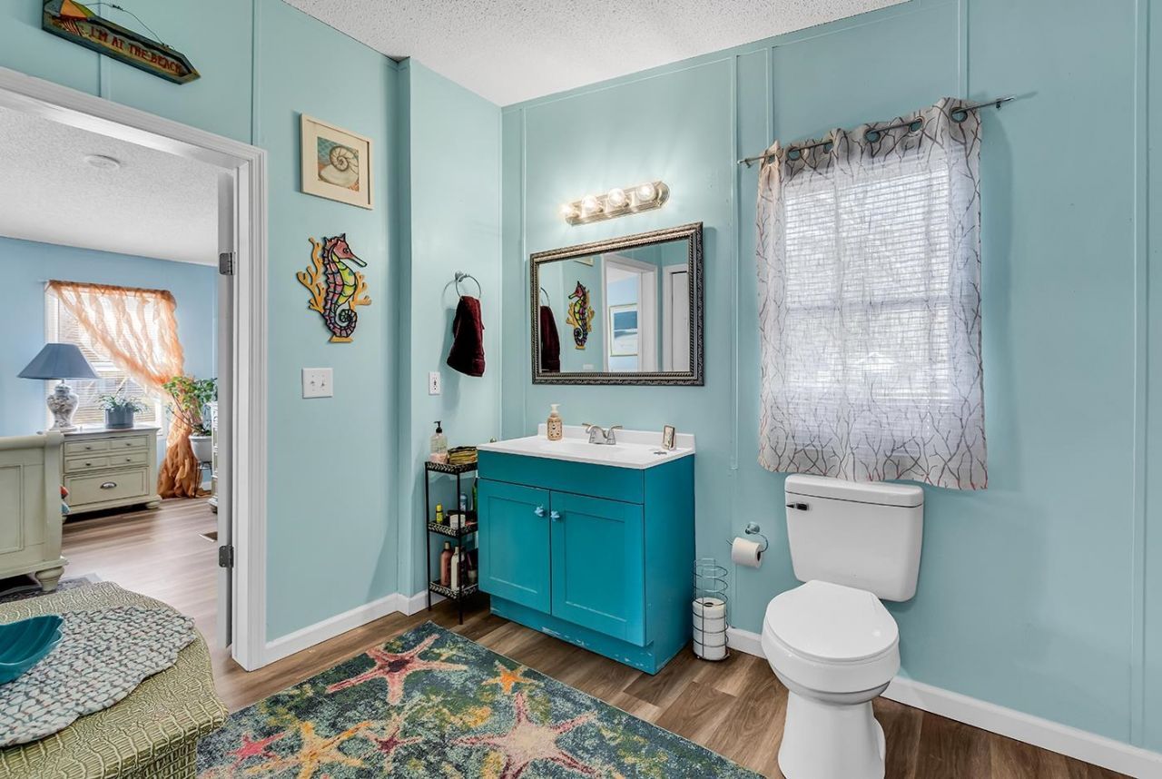 3246 Red Bird Ln. Photo 18