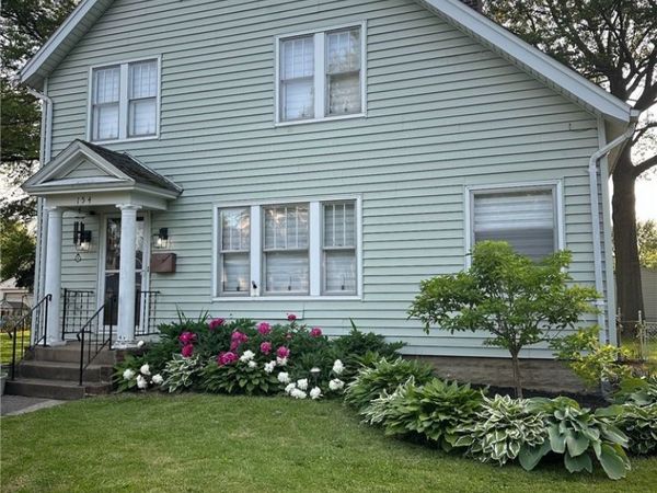 154 Bellfield Avenue, Elyria, OH 44035