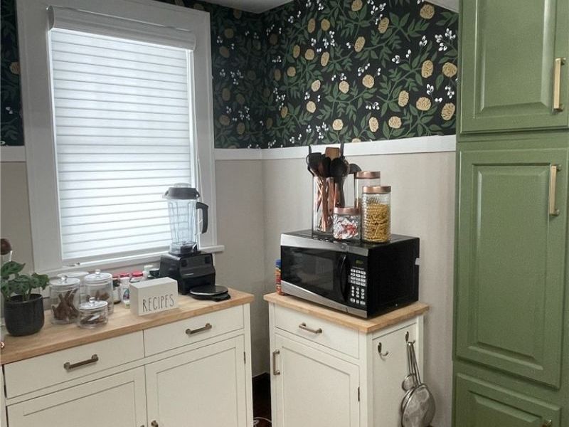 154 Bellfield Avenue, Elyria, OH 44035 Photo 10