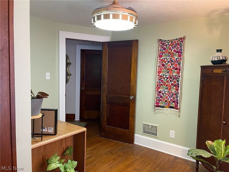 154 Bellfield Avenue, Elyria, OH 44035 Photo 24