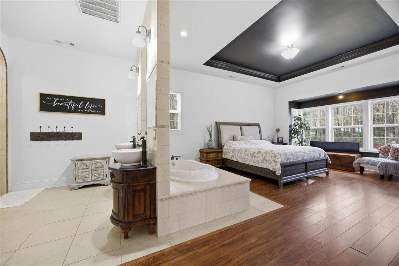 513 Wagon Branch Loop Photo 15