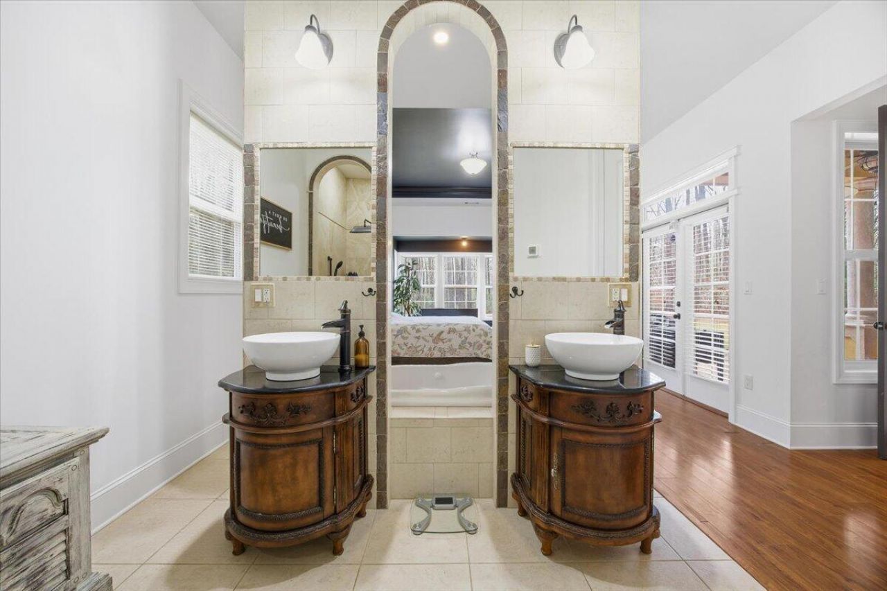 513 Wagon Branch Loop Photo 16