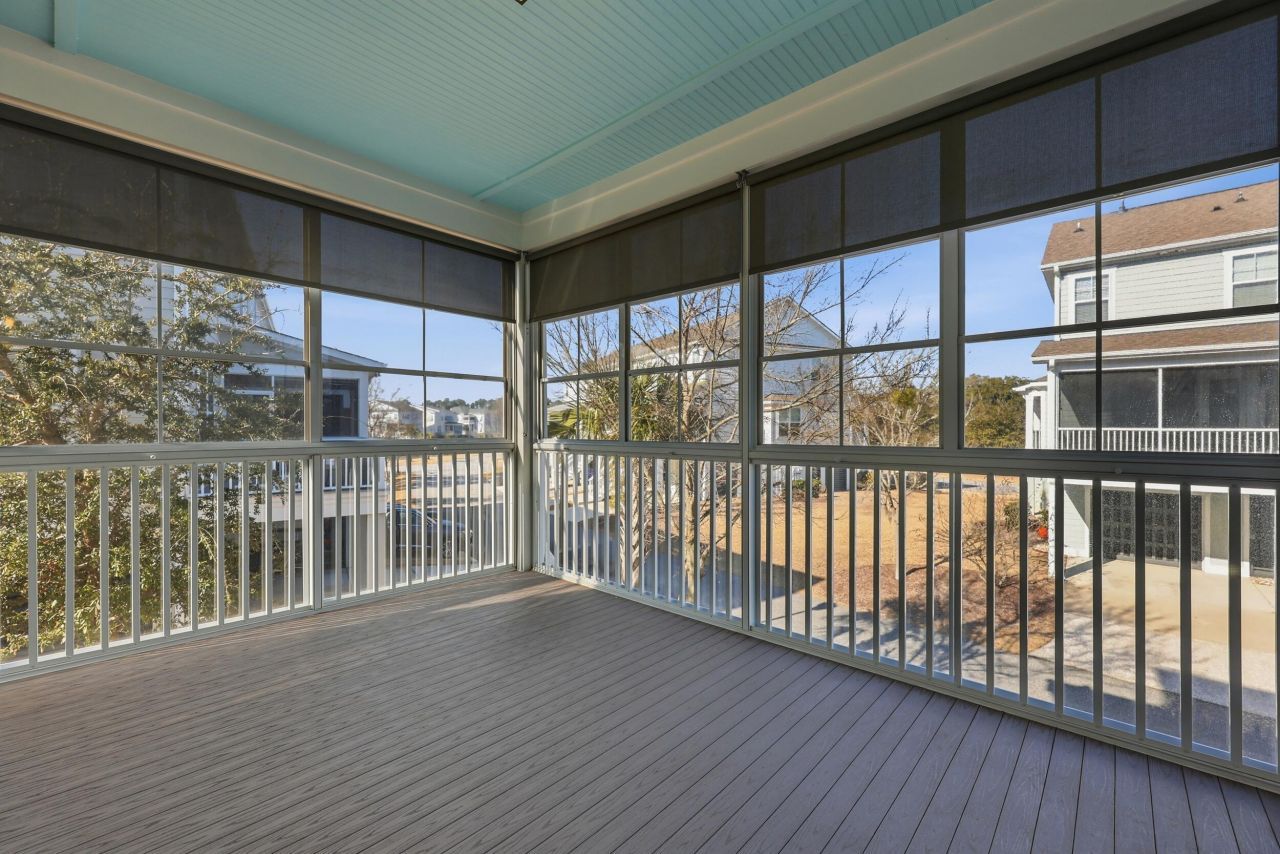 1621 Prince Edward Street Photo 30