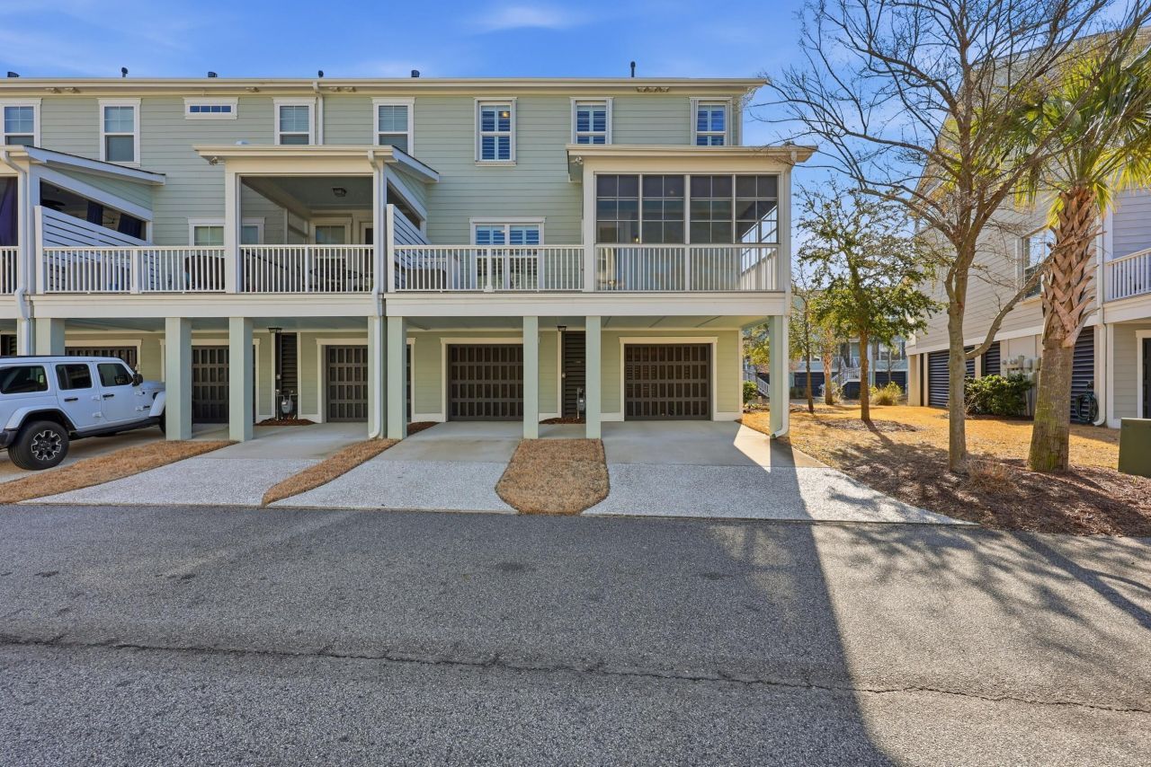 1621 Prince Edward Street Photo 34