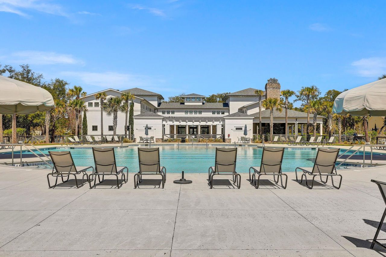 1621 Prince Edward Street Photo 46