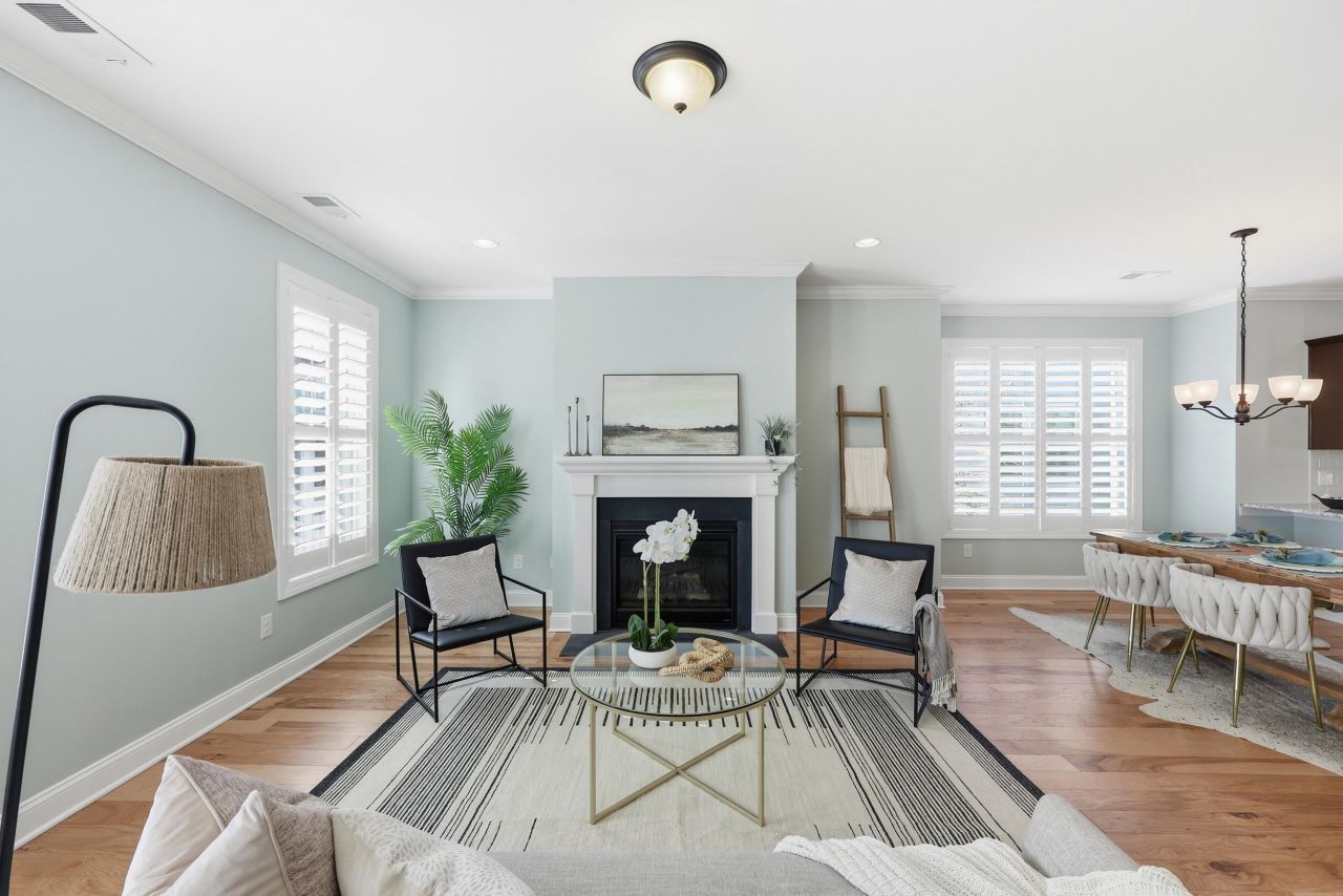 1621 Prince Edward Street Photo 6