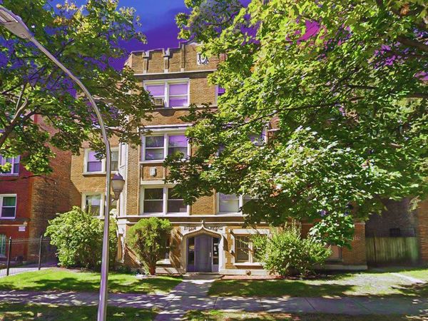 8012 S Essex Avenue, Unit 3S, Chicago, IL 60617