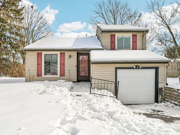 6726 Deepwood Court , Reynoldsburg, OH 43068