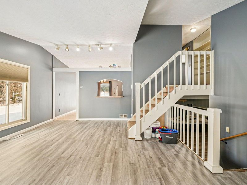 6726 Deepwood Court, Reynoldsburg, OH 43068 Photo 10