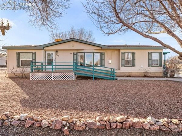 183 E Birch Hills Drive, Pueblo, CO 81007
