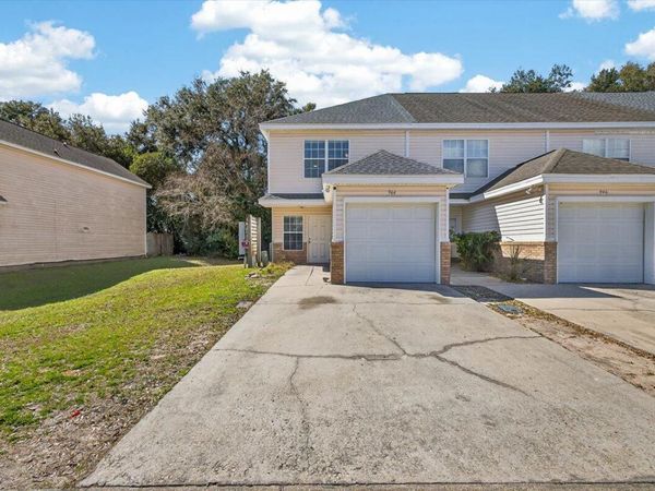 964 Scenic Oak Lane, Fort Walton Beach, FL 32547