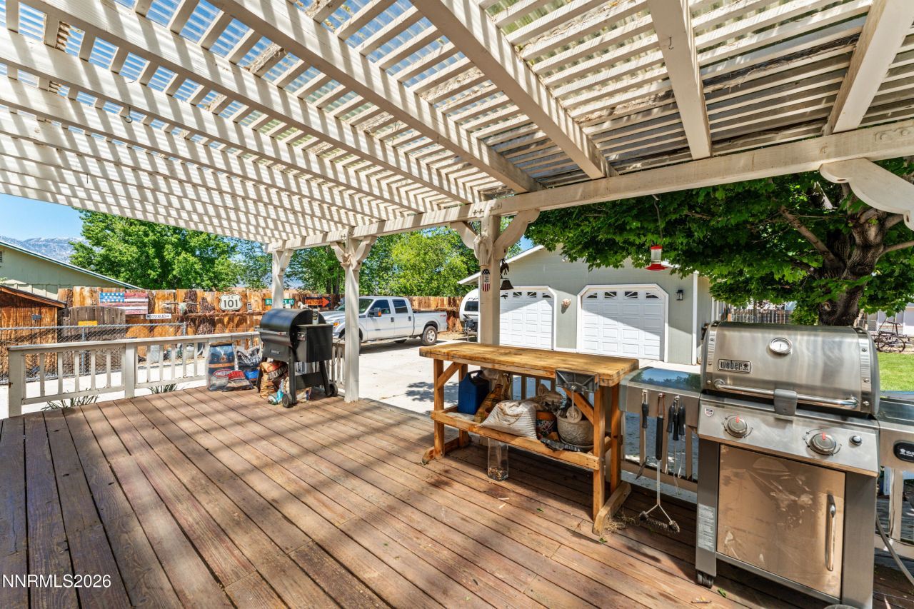 1406 Topaz Lane, Gardnerville, NV 89460 Photo