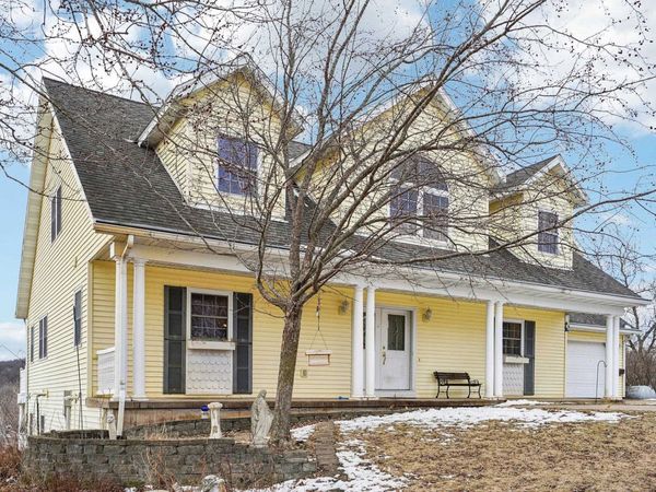 S1135 Rhine Drive, La Valle, WI 53941