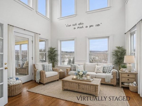 S1135 Rhine Drive, La Valle, WI 53941