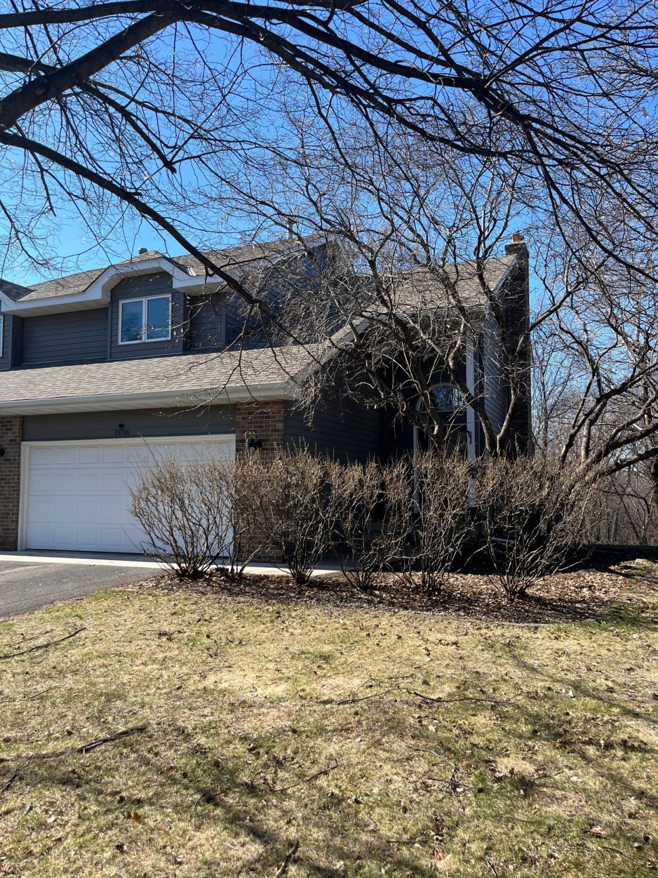 15716 Maple Island Court, Burnsville, MN 55306