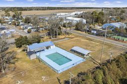 1145 Forest Dr. photo 4