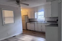 302 W 1st Ave. N photo 4