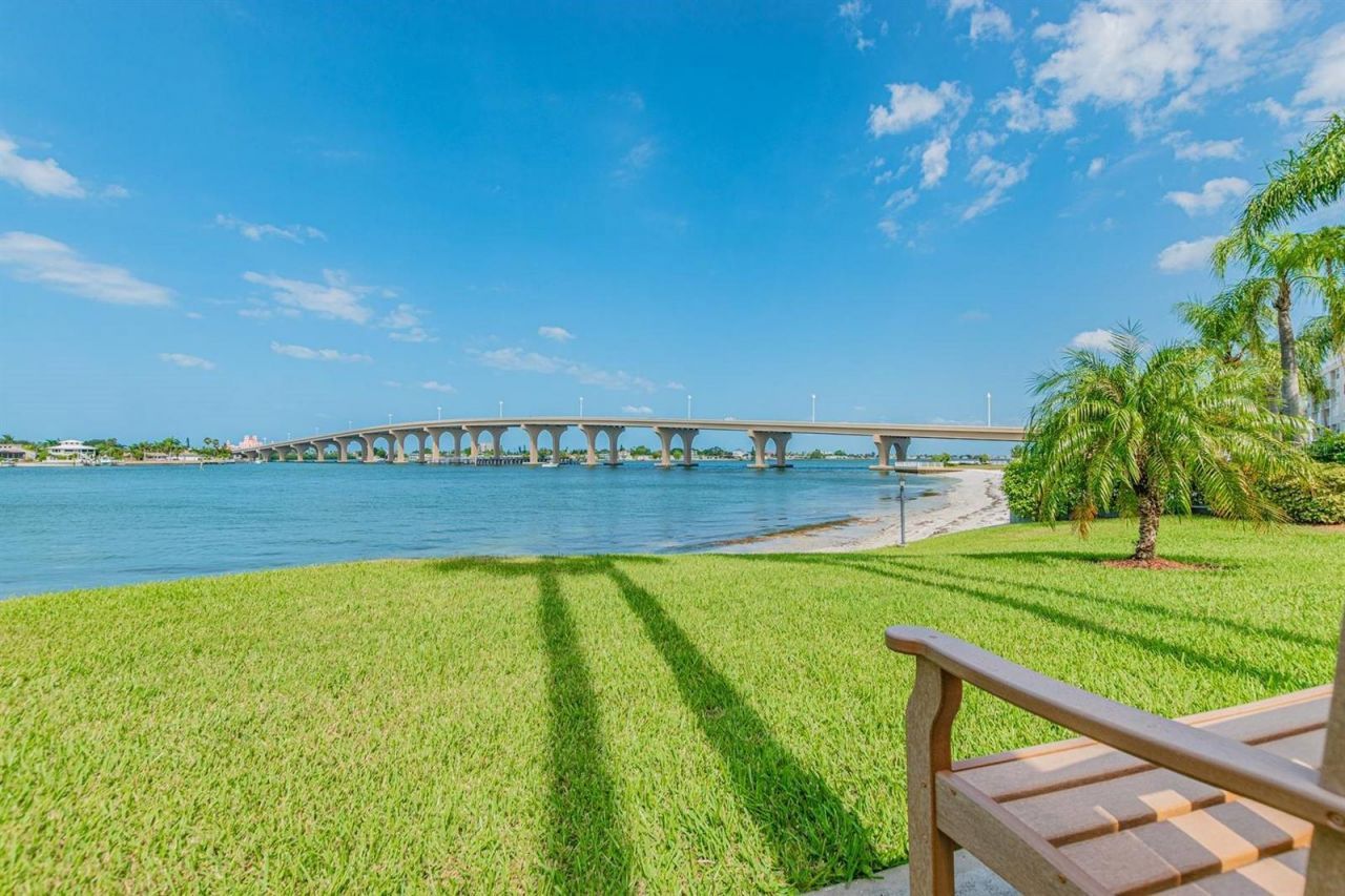 5901 Bahia Del Mar Circle, Unit 223, Saint Petersburg, FL 33715 Photo