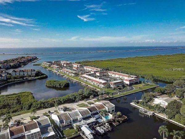 8822 BAY POINTE DRIVE, Unit 104, TAMPA, FL 33615