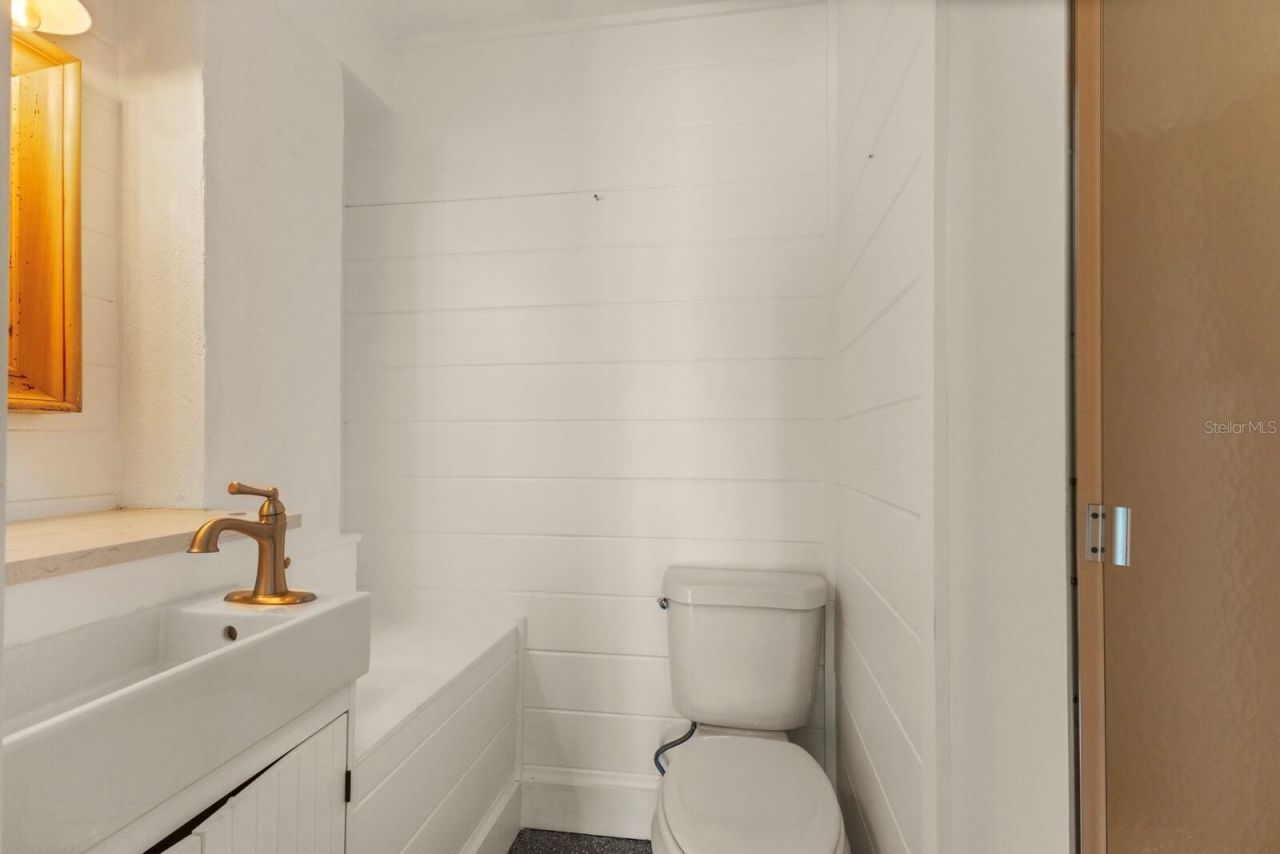 807 S Bay Boulevard, Anna Maria, FL 34216 Photo