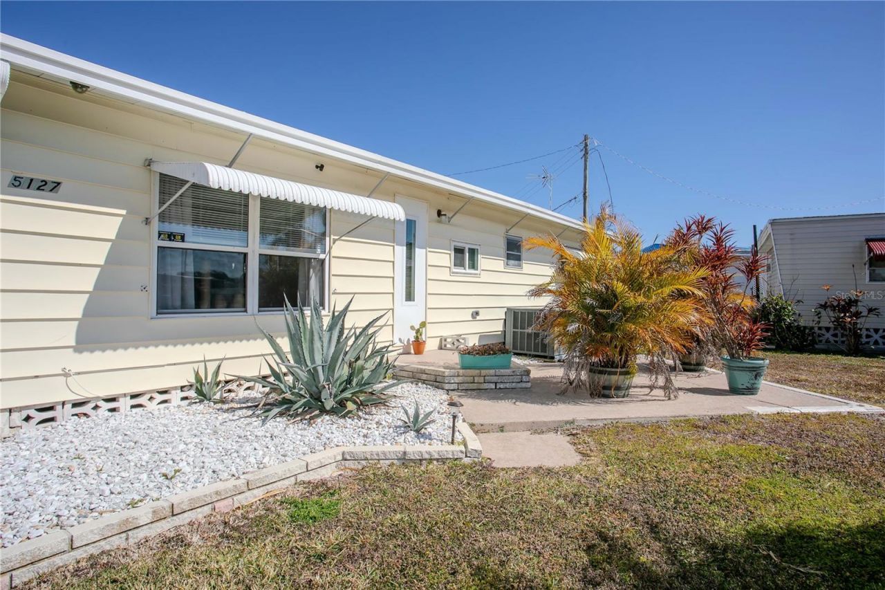 5127 8th Street W, Bradenton, FL 34207 Photo