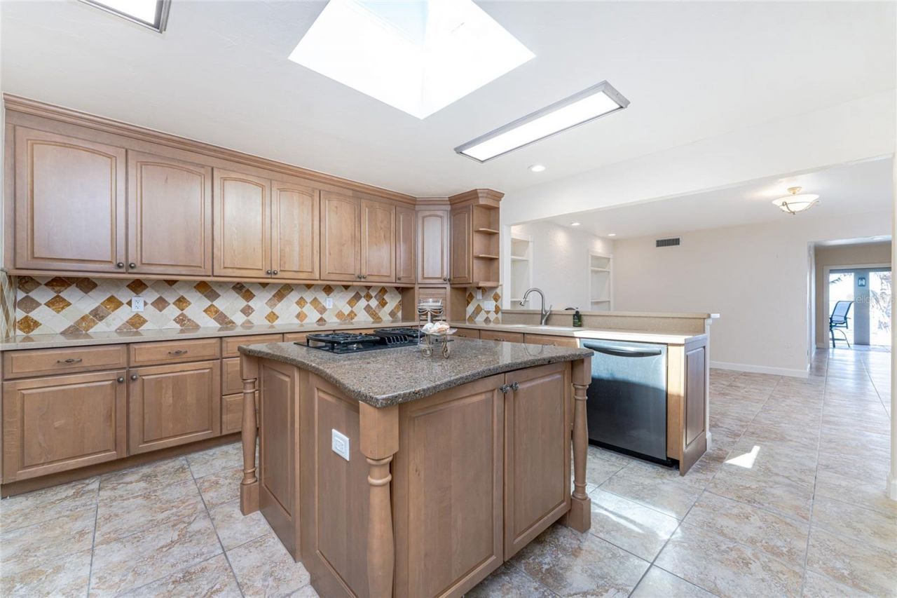 25188 Marion Avenue, Unit 21, Punta Gorda, FL 33950 Photo