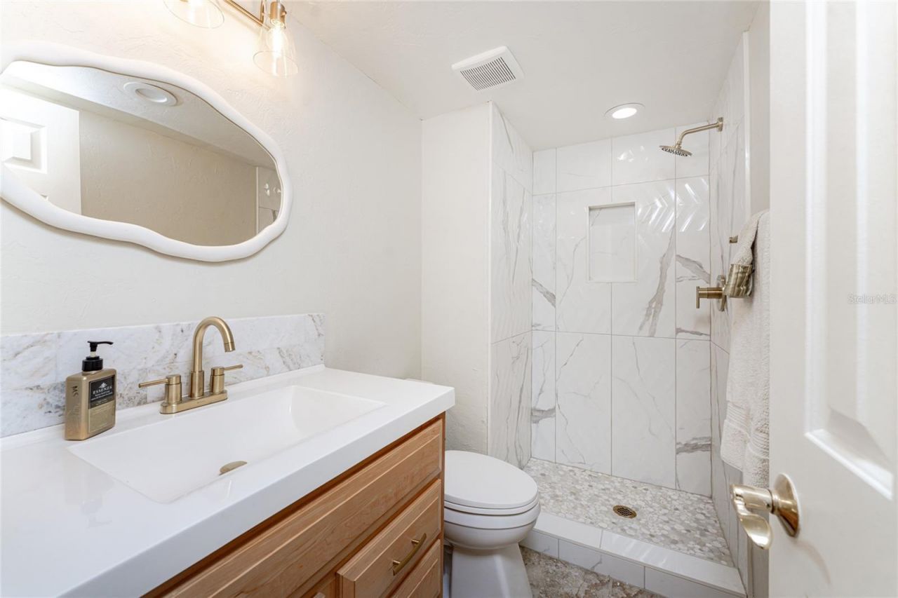 25188 Marion Avenue, Unit 21, Punta Gorda, FL 33950 Photo