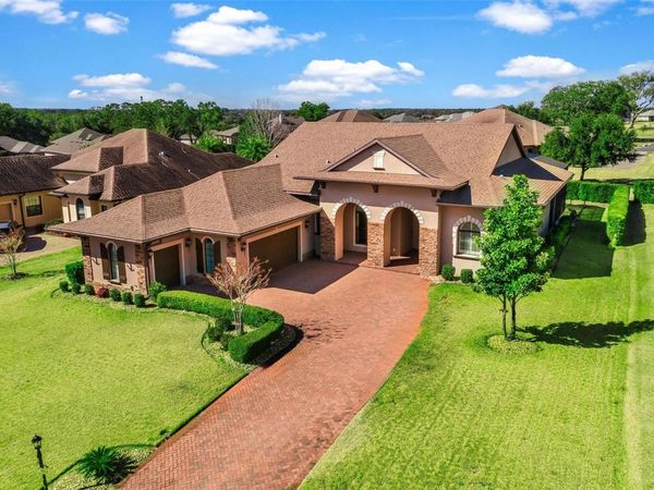 39513 HILLRISE LANE, LADY LAKE, FL 32159