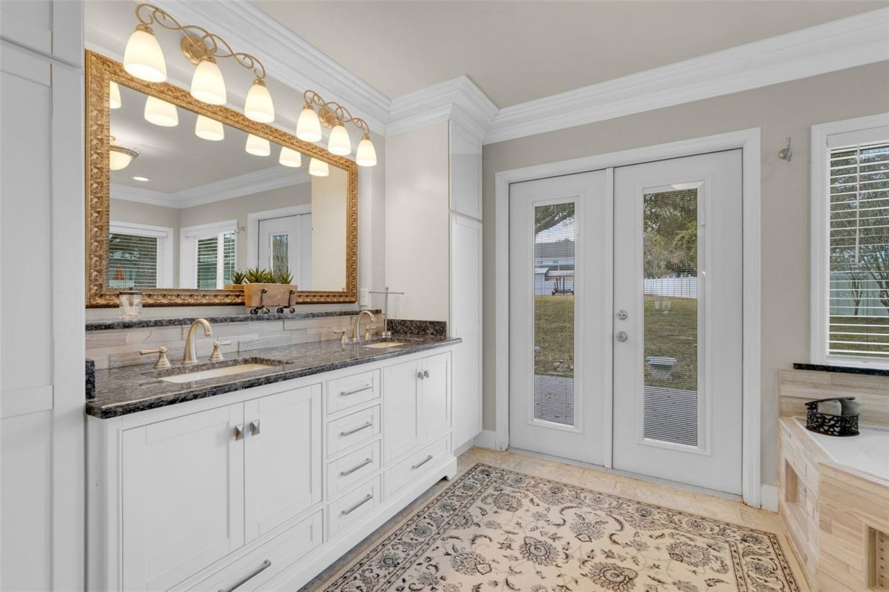 3111 Lakeshore Drive, Mount Dora, FL 32757 Photo