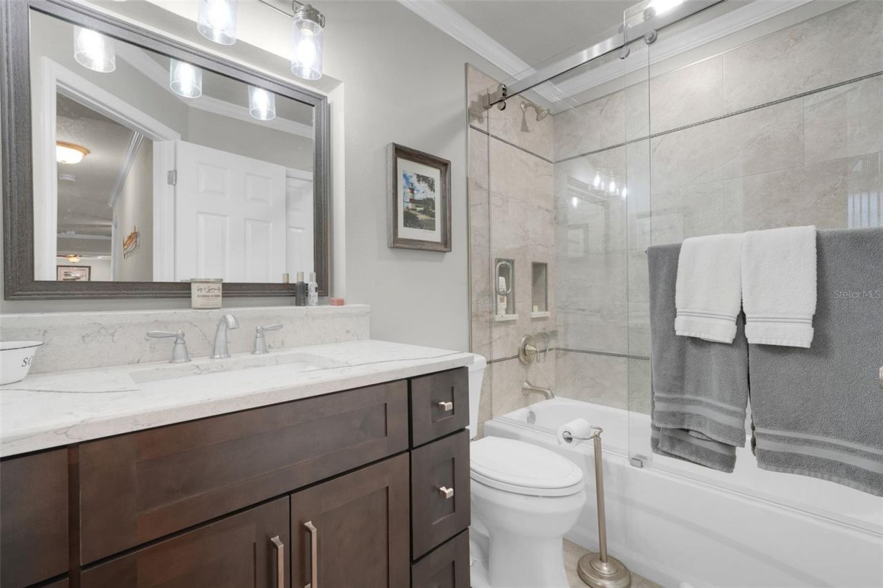 3111 Lakeshore Drive, Mount Dora, FL 32757 Photo