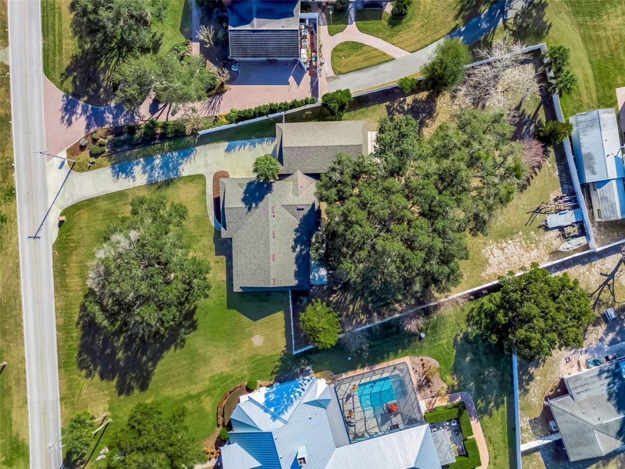 3111 Lakeshore Drive, Mount Dora, FL 32757 Photo