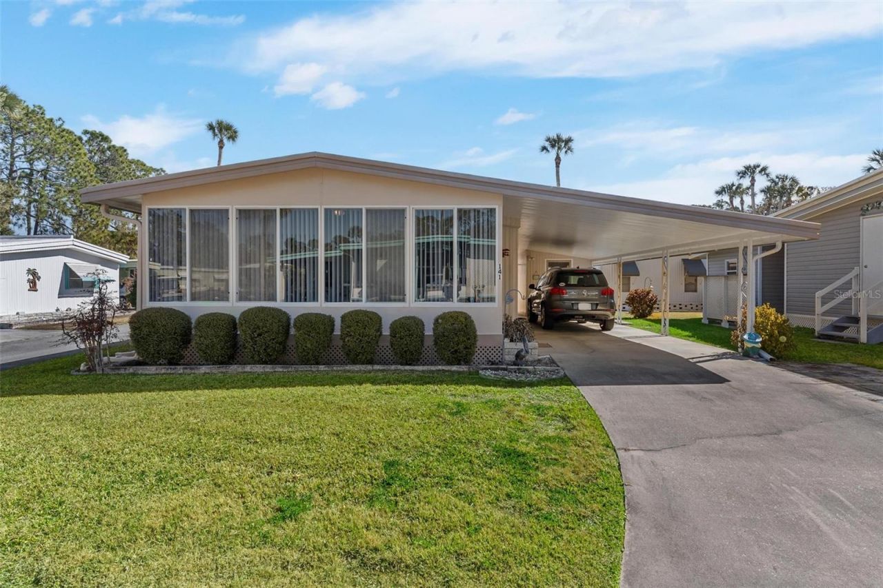 141 Parkland Drive, Eustis, FL 32726 Main Photo