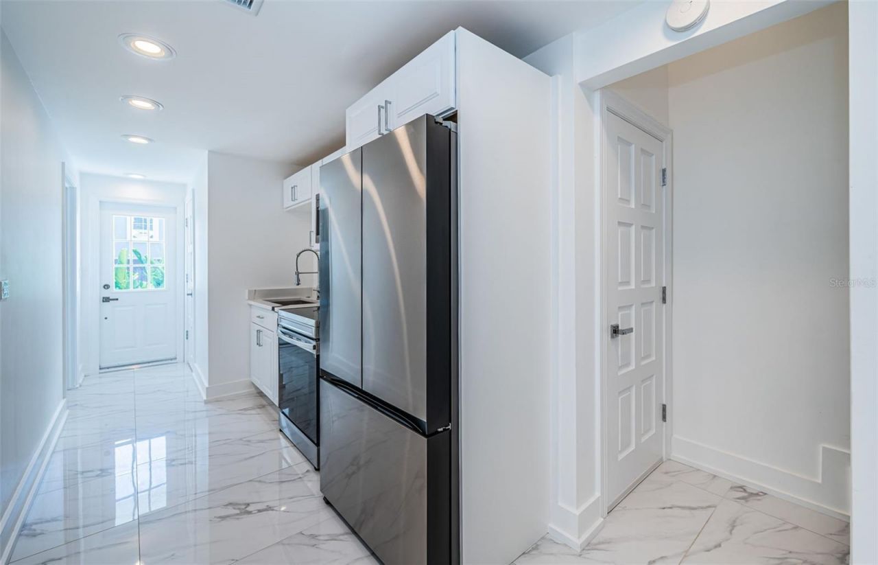 5212 62nd Avenue S, Saint Petersburg, FL 33715 Photo