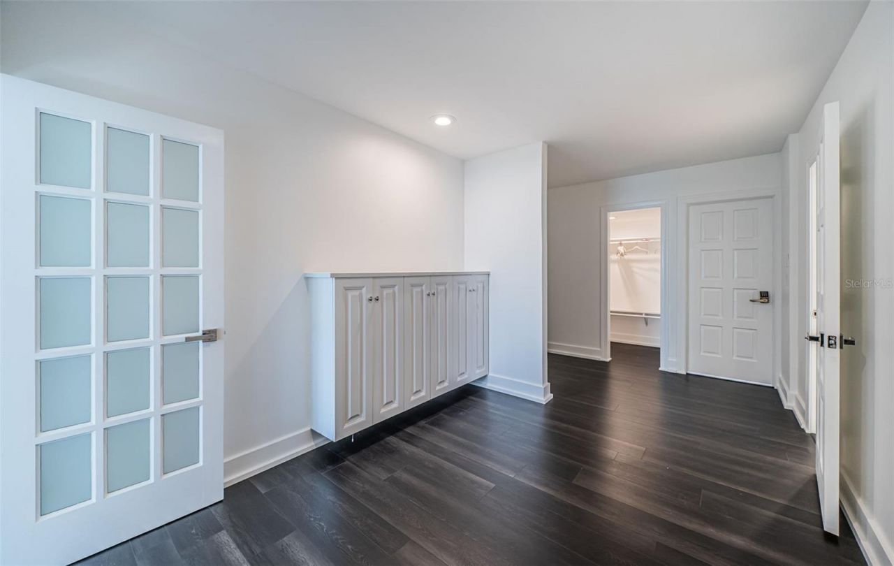 5212 62nd Avenue S, Saint Petersburg, FL 33715 Photo