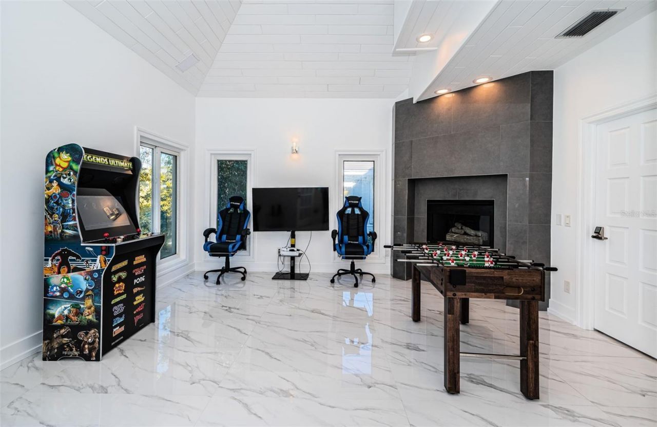 5212 62nd Avenue S, Saint Petersburg, FL 33715 Photo