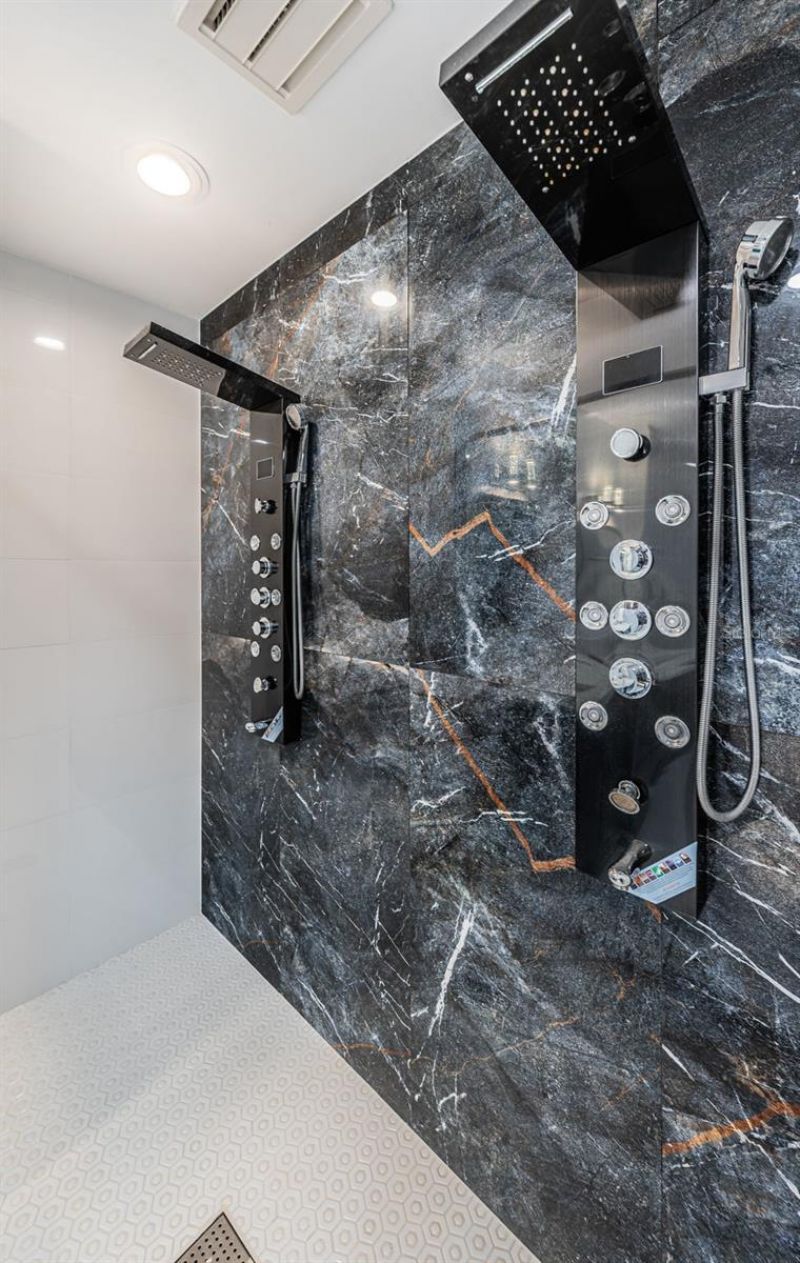 5212 62nd Avenue S, Saint Petersburg, FL 33715 Photo