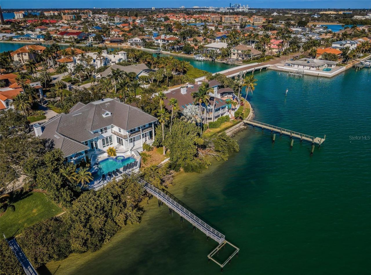 5212 62nd Avenue S, Saint Petersburg, FL 33715 Photo