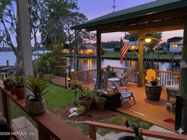 100 HAPPINESS Drive, Welaka, FL 32189