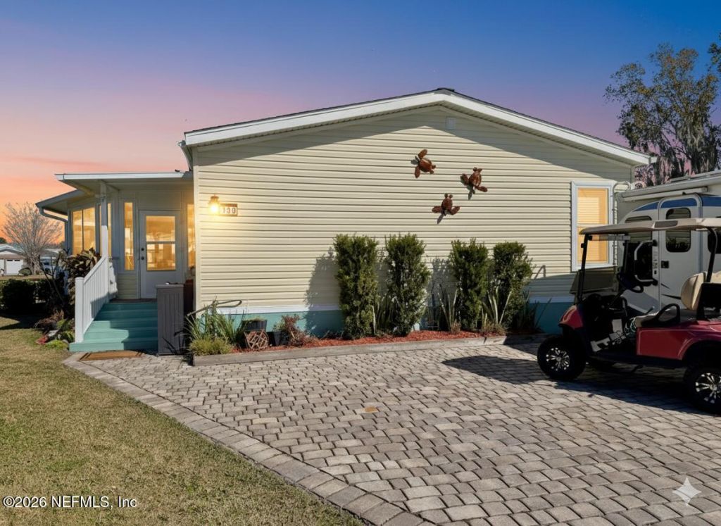 100 Happiness Drive, Welaka, FL 32189 Photo