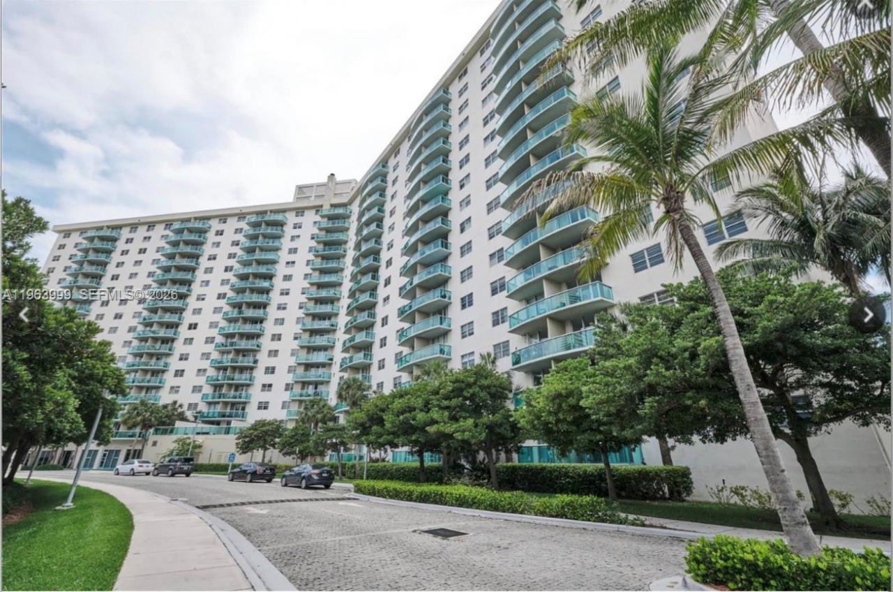 19370 Collins Ave, Unit 1414, Sunny Isles Beach, FL 33160 Photo