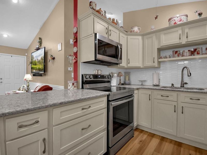 574 Blakeley Place, Newark, OH 43055 Photo 12