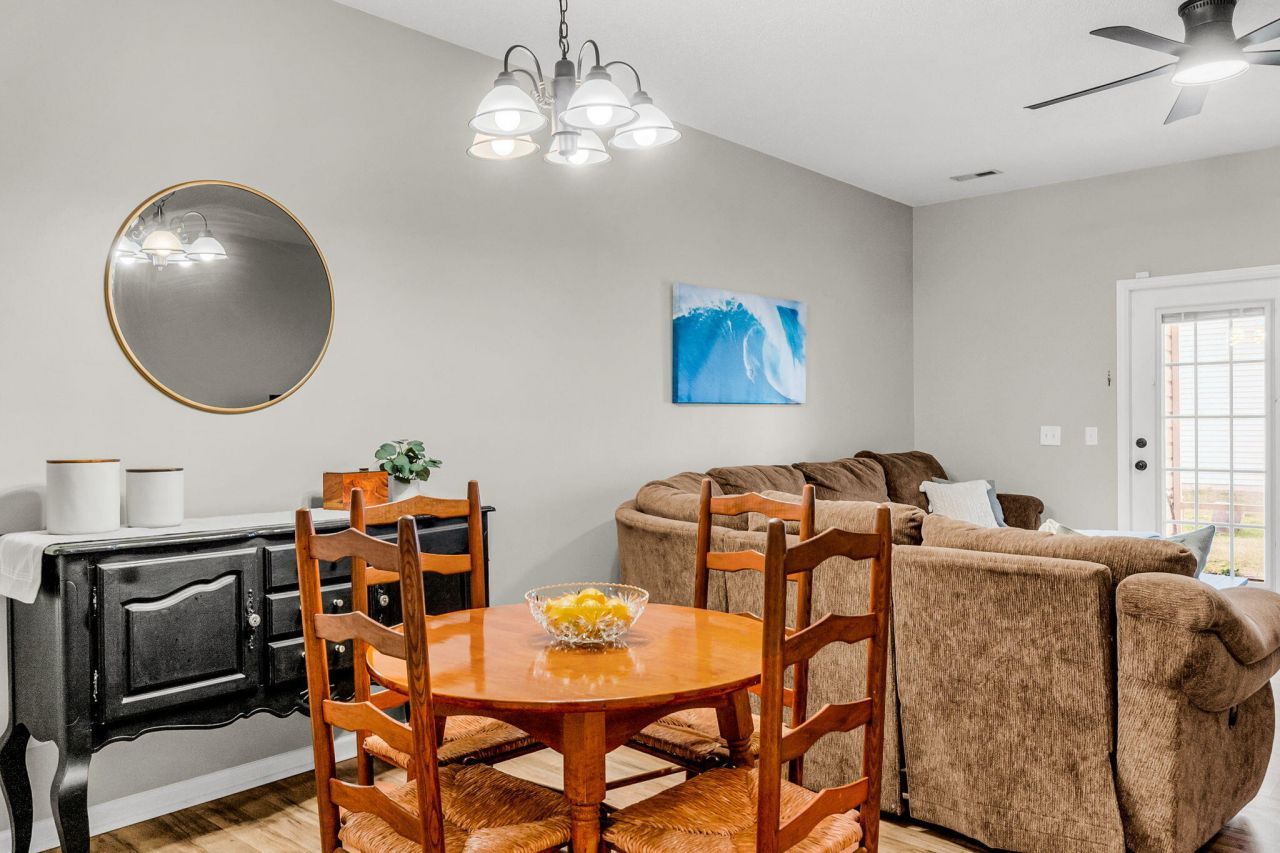 4779 Skillmaster Court Photo 4