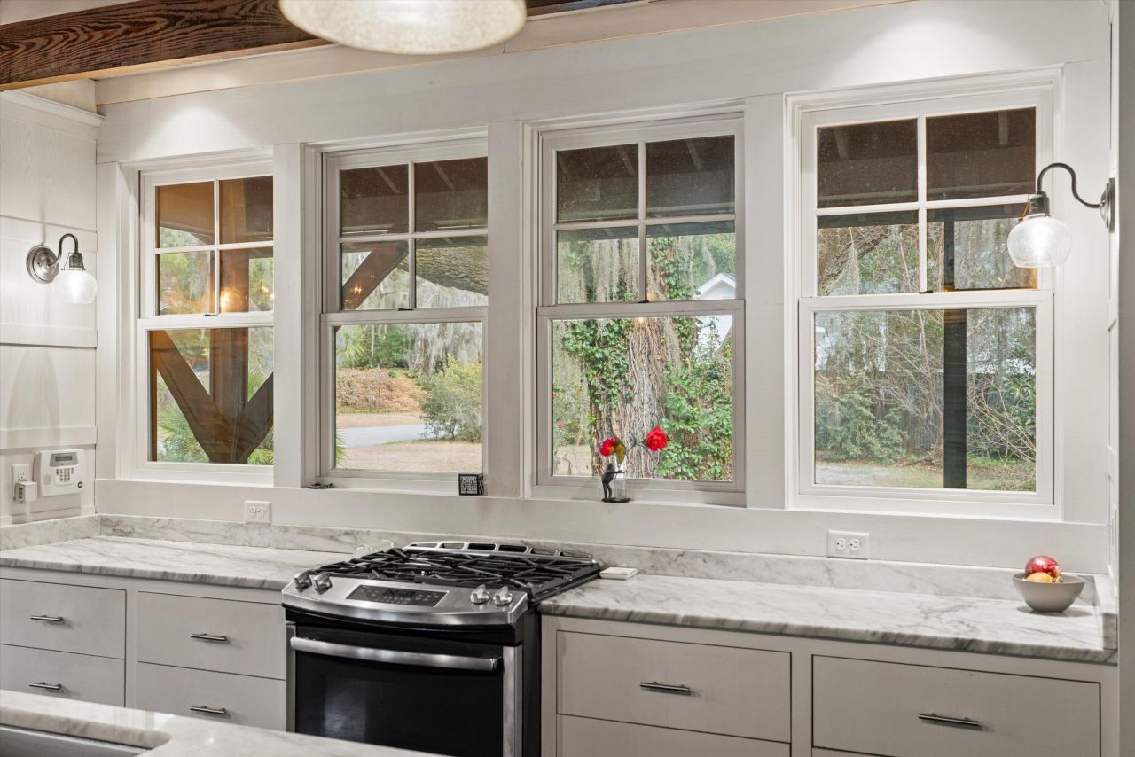 2302 Stuart Street Photo 20