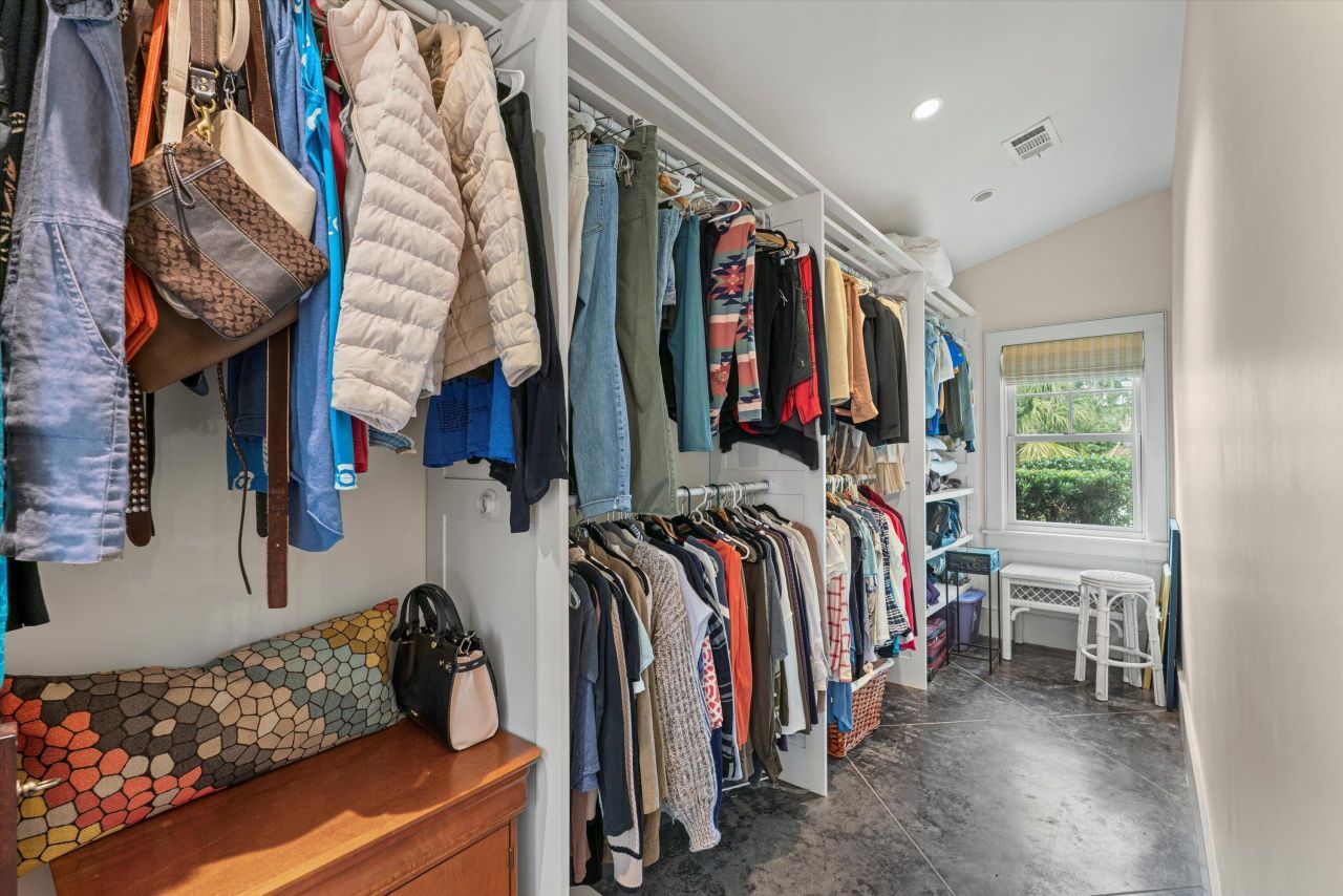 2302 Stuart Street Photo 27