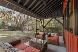 2302 Stuart Street photo 4