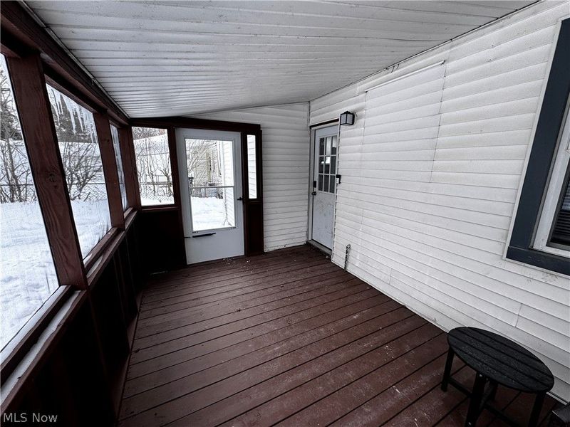 541 Helper Drive, Bedford, OH 44146 Photo 17