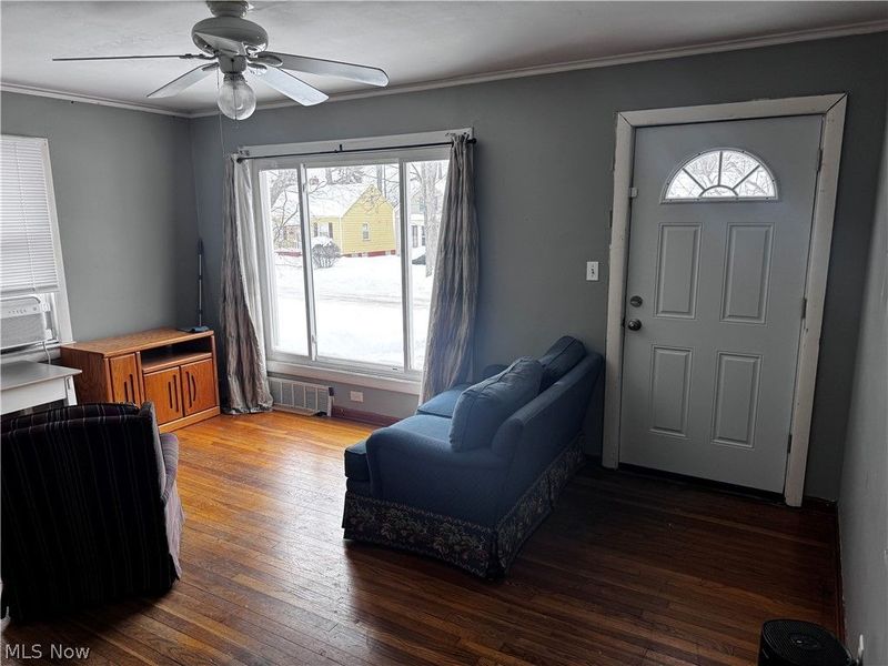 541 Helper Drive, Bedford, OH 44146 Photo 5